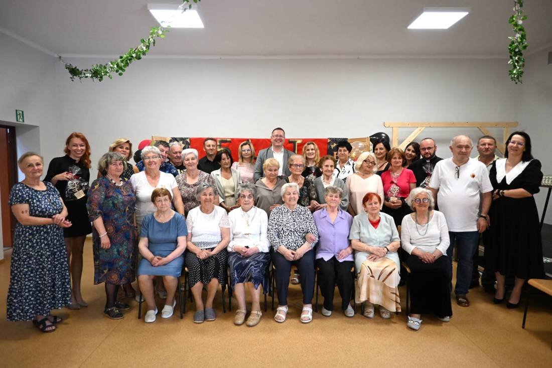Dzienny Dom Senior+ w Świnnej Porębie świętował 5-lecie działalności.