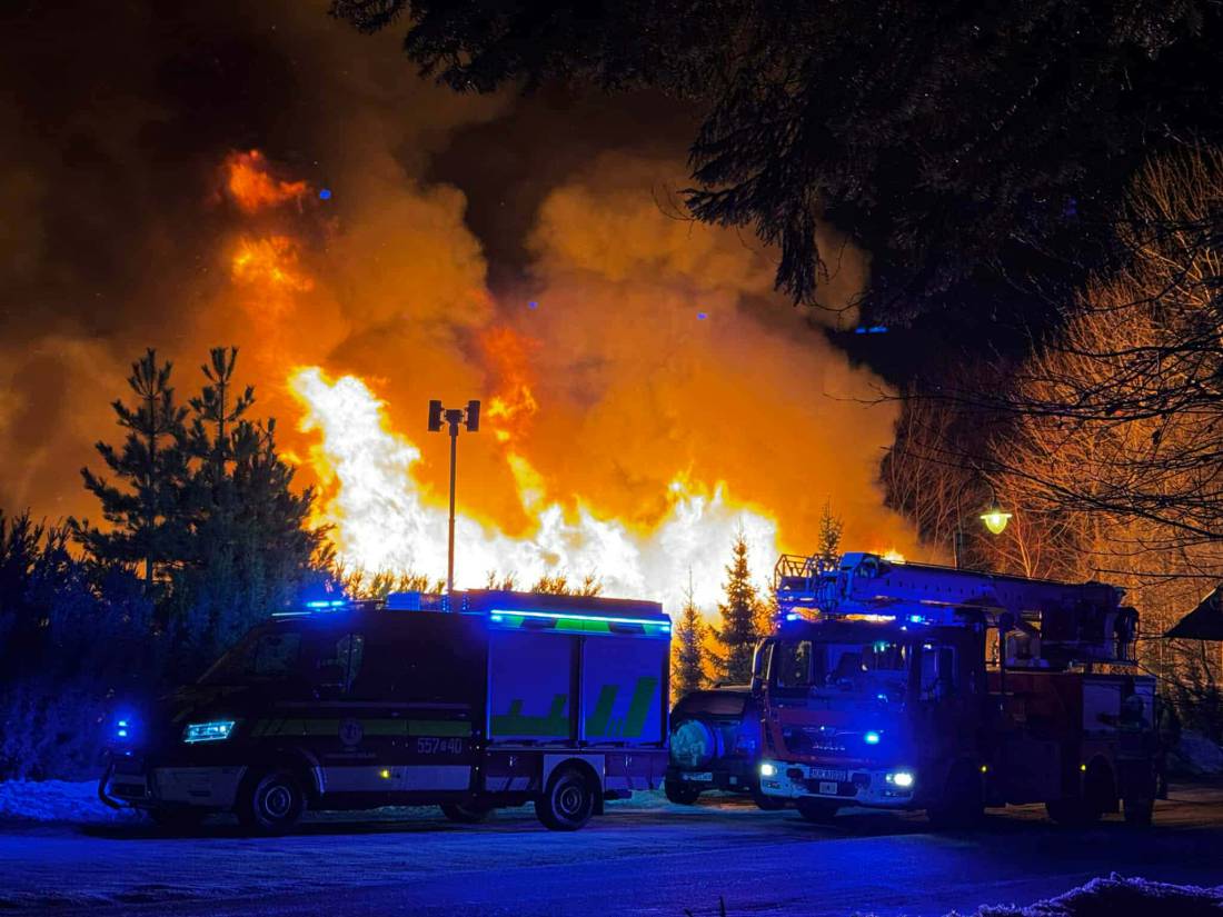 Ogromny pożar restauracji Kocierz w Targanicach. Trwa akcja gaśnicza!