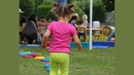Nowe miejsca opieki nad najmłodszymi w Gminie Budzów dzięki środkom europejskim.