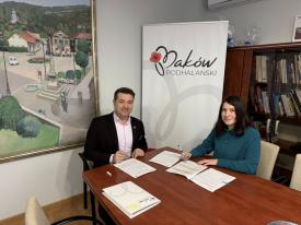 Miliony na rozwój Makowa Podhalańskiego. Burmistrz podpisał kluczowe umowy.
