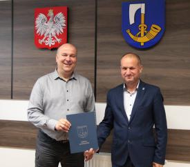 OSP Osielec Górny z dofinansowaniem. Remiza przejdzie remont za 50 tysięcy złotych.