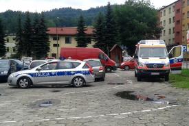 Sucha Beskidzka: Kobieta potrącona na parkingu