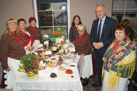 Suskie Stowarzyszenie Kobiet &quot;Samopomoc&quot; nagrodzone na XXI Powiatowym Konkursie Potraw Regionalnych &quot;O Złotą Warzechę&quot;.