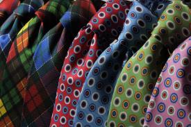 Krawaty w męskiej garderobie