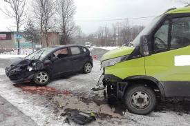 Wypadek w Śleszowicach. Jedna osoba ranna