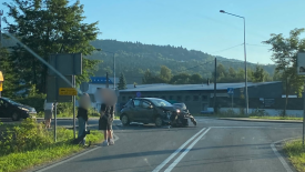Kolizja samochodowa w Zembrzycach. 