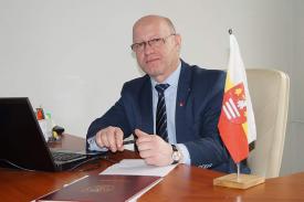 Starosta sam zdecydował o obniżce swojego wynagrodzenia 