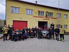 Strażacy z Krzeszowa sprzątali swoją gminę.