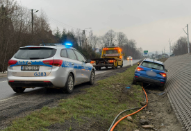 Sucha Beskidzka - Seat wypadł z drogi. 