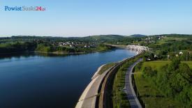 Inwestycja nad Jeziorem Mucharskim. Będzie scena plenerowa i strefa wypoczynku.