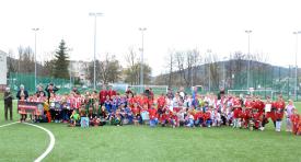 Babia Góra Cup w Suchej Beskidzkiej. 20 drużyn i 80 meczów młodych piłkarzy.