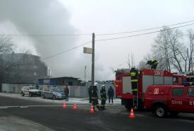 Sucha Beskidzka: Pożar w skupie surowców wtórnych