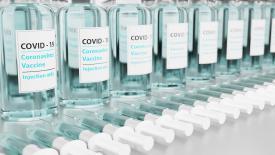 Sucha Beskidzka: Transport pacjentów na szczepienia przeciw COVID-19