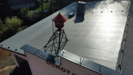 Nowy dach na remizie strażackiej OSP Sucha Beskidzka - Błądzonka.