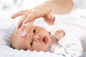 Pielęgnacja skóry niemowlaka - czyli podstawowy niezbędnik