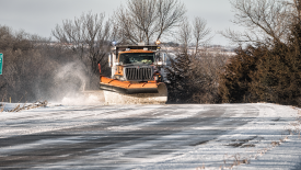 Uwaga kierowcy! Będzie ślisko! Synoptycy ostrzegają przed oblodzeniem.