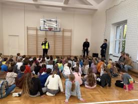 Policjanci odwiedzili Szkołę Podstawową w Jordanowie. Temat - Bezpieczeństwo!