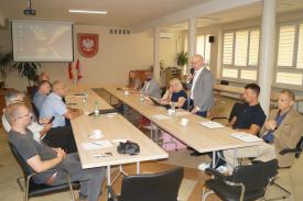  Spotkanie samorządowców w Starostwie Powiatowym w Suchej Beskidzkiej.