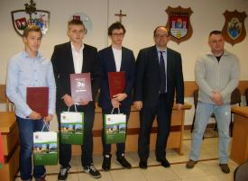 Sucha Beskidzka: Burmistrz nagrodził sportowców