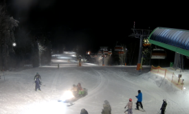 Awaria wyciągu krzesełkowego. Strażacy ruszyli na pomoc narciarzom.