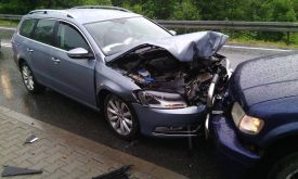 JORDANÓW: Zderzenie czołowe dwóch samochodów