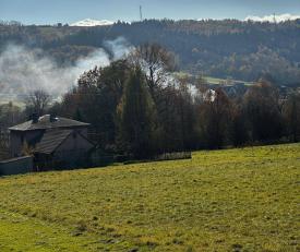 Pożar budynku w pobliskich Gilowicach.