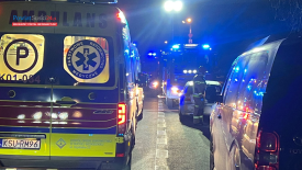 Kolizja trzech samochodów w Budzowie. Utrudnienia w ruchu.