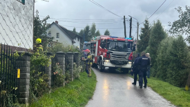 Pożar budynku mieszkalnego w Stryszawie - trwa akcja gaśnicza.