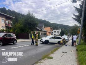 Kolizja pojazdów w Makowie Podhalańskim. Aktualizacja !