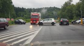 Wymuszenie pierwszeństwa przejazdu przyczyną kolizji w Zembrzycach