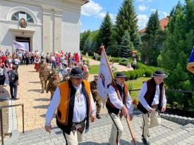 W Hołdzie majorowi Łupaszce