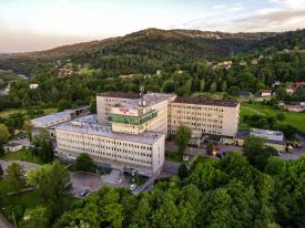 Suski szpital stawia na nowoczesność. Trwa cyfrowa transformacja placówki.