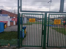 Boisko wielofunkcyjne i budynek zaplecza na Orliku zostały czasowo zamknięte.