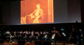 Koncert Ziębickiej Orkiestry Mandolinistów do filmu niemego „Frankenstein” w Centrum Kultury i Filmu