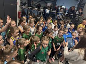 11 medali młodych lekkoatletów z Suchej Beskidzkiej. Świetny występ SKL w Rzeszowie.