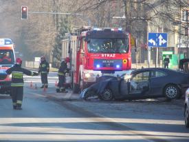 Sucha Beskidzka: Wypadek na Mickiewicza, dwie osoby w szpitalu