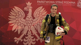Niezwykły wyczyn druha z Mucharza. 49 pięter w pełnym umundurowaniu!