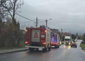 Poranny pożar busa w Jordanowie.