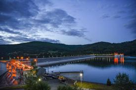 Weekendowe otwarcie zapory w Świnnej Porębie. Wracają spacery z widokiem.