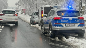 Kolizja na ul. Makowskiej w Suchej Beskidzkiej.