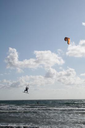 Kitesurfing - o co w tym chodzi?