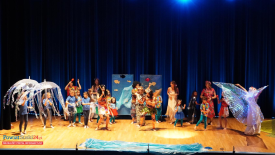 „Dziewczyna z wyspy” – niezwykłe widowisko teatralne w Suchej Beskidzkiej.