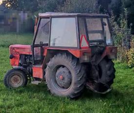 3,73 promila za kierownicą ciągnika. Policja zatrzymała 33-latka w sąsiednim powiecie.