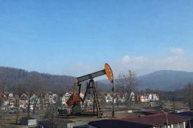 Budowa bloków wstrzymana! Sensacyje odkrycie na placu budowy w Suchej Beskidzkiej. 