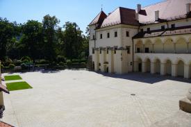 Zamek Suski bohaterem produkcji TVP World.