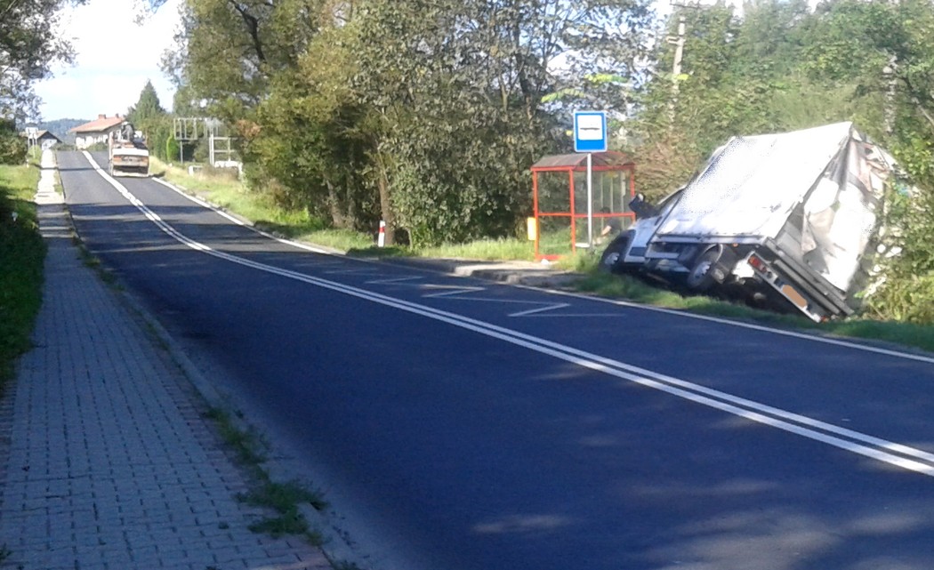 wypadek_stryszawa_bus