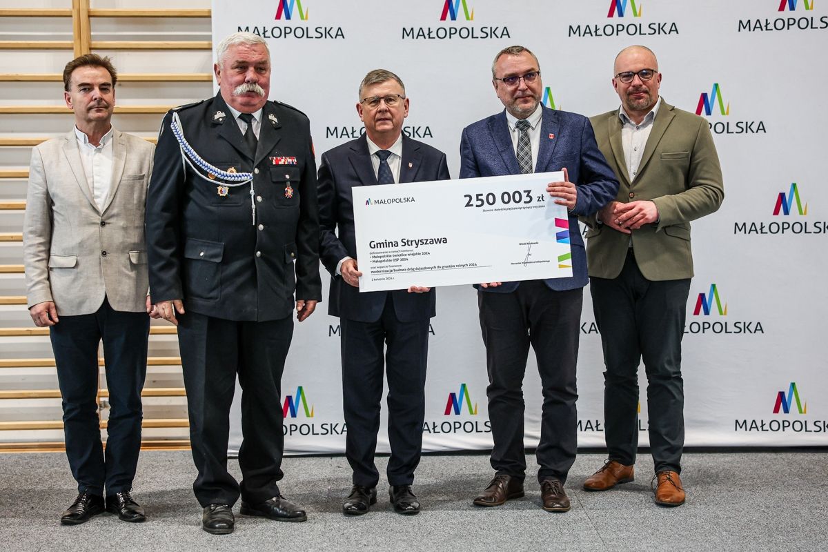 240402MIS052