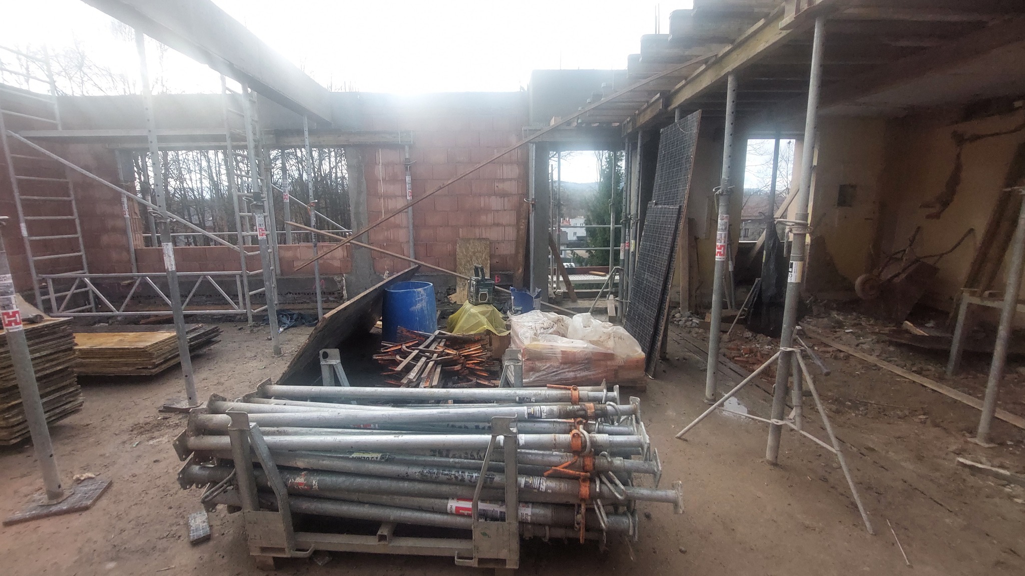 585550715_1262315612580425_8098362298134306227_n